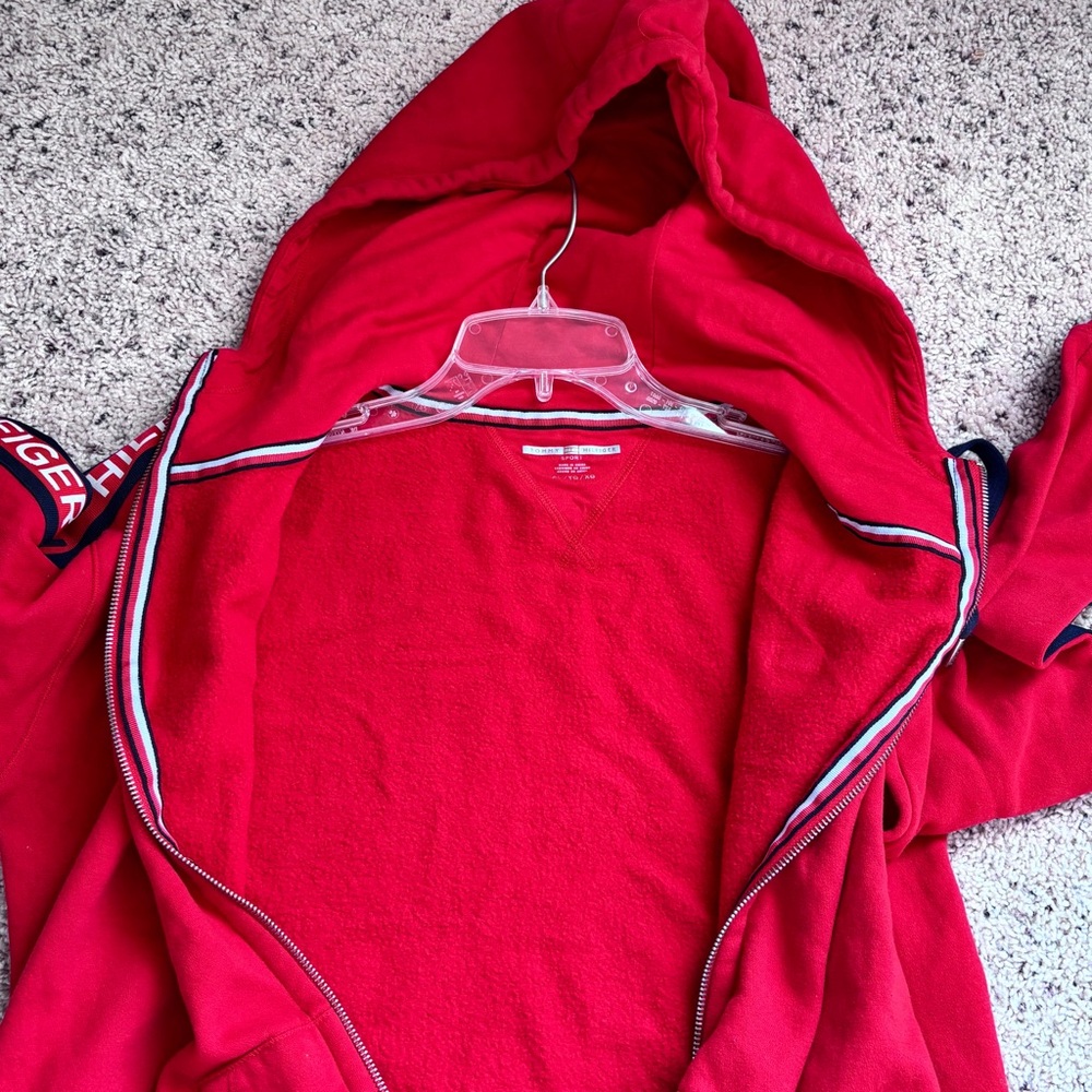 Streetwear casual Tommy Hilfiger Men’s Red Full zip up Hoodie with Logo XL - Picture 12 of 12